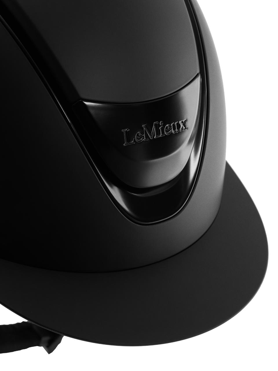 LeMieux Casco Verv® Competition Matte