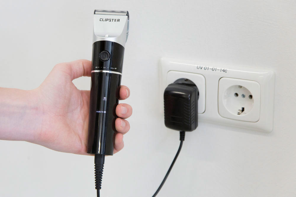 Kerbl Tosatrice a batteria DeloX