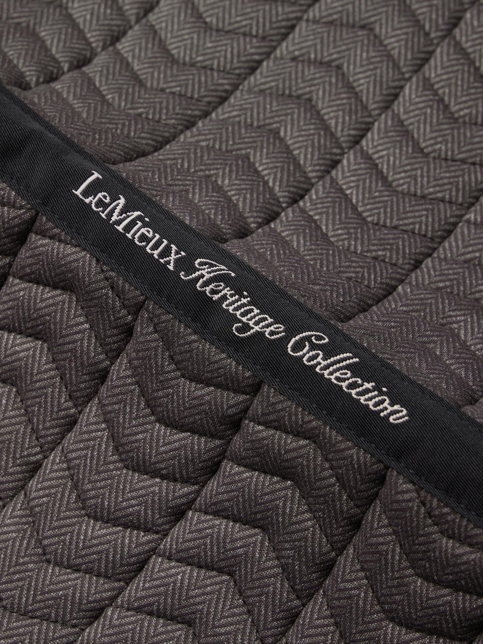 LeMieux Heritage Herringbone Dressurschabracke
