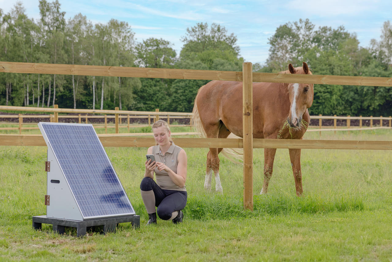 AKO Solarstation L smart