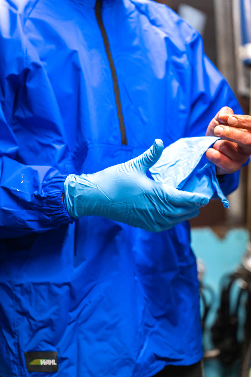 WAHL-Hausmarke Melkhandschuh BLUE NITRILE 8 mil