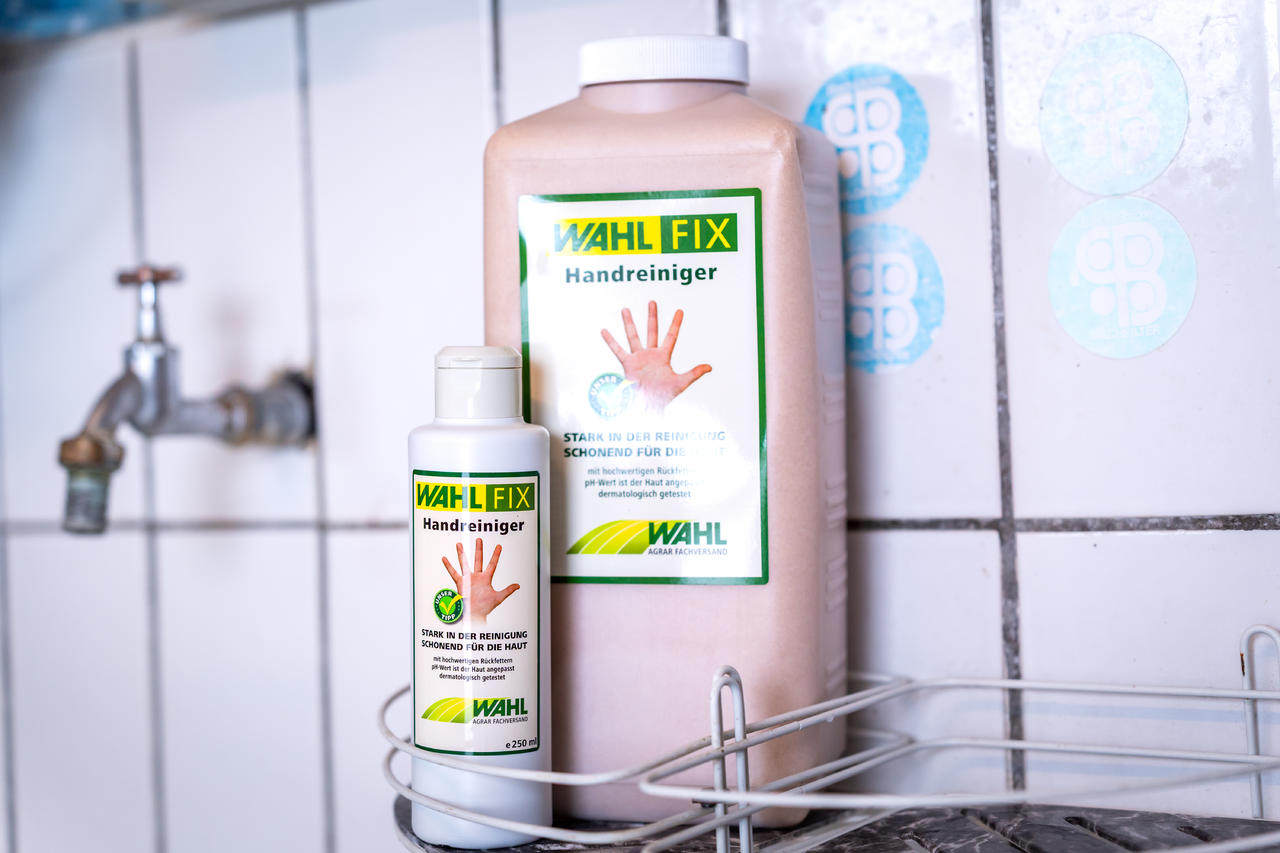 WAHL-Hausmarke WAHLFIX - Handreiniger