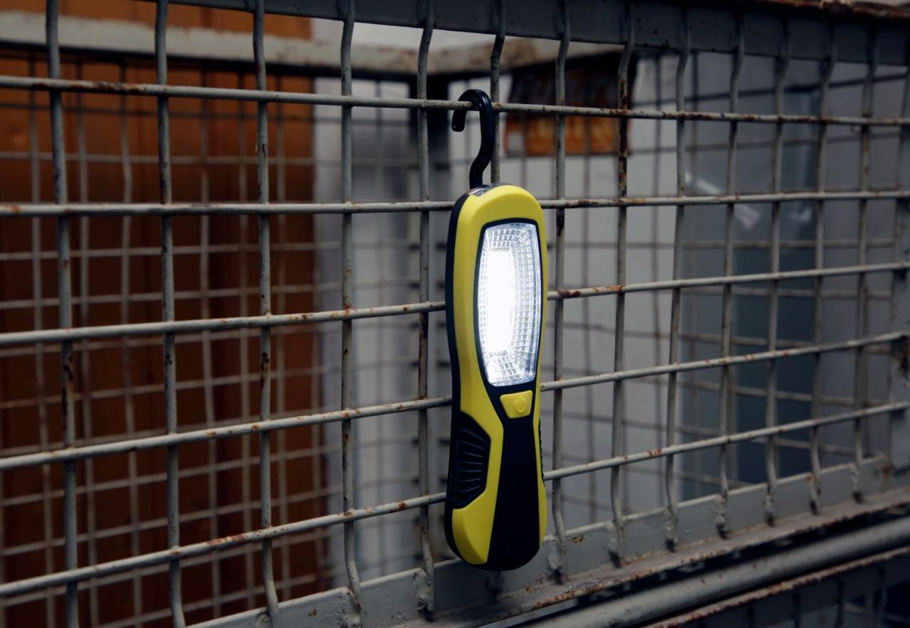 Kerbl LED-Arbeitsleuchte WorkFire