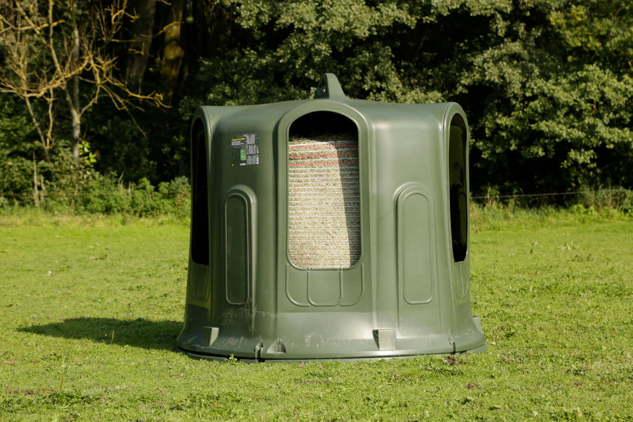 Kerbl Cloche à foin pour balles rondes, 5 ouvertures d'alimentation