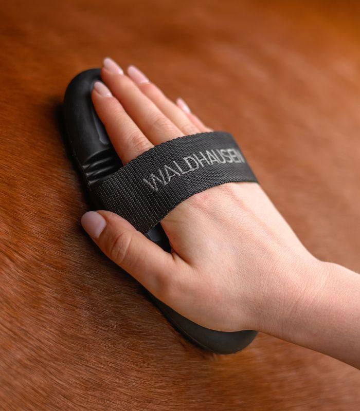 Waldhausen FLEX Striegel