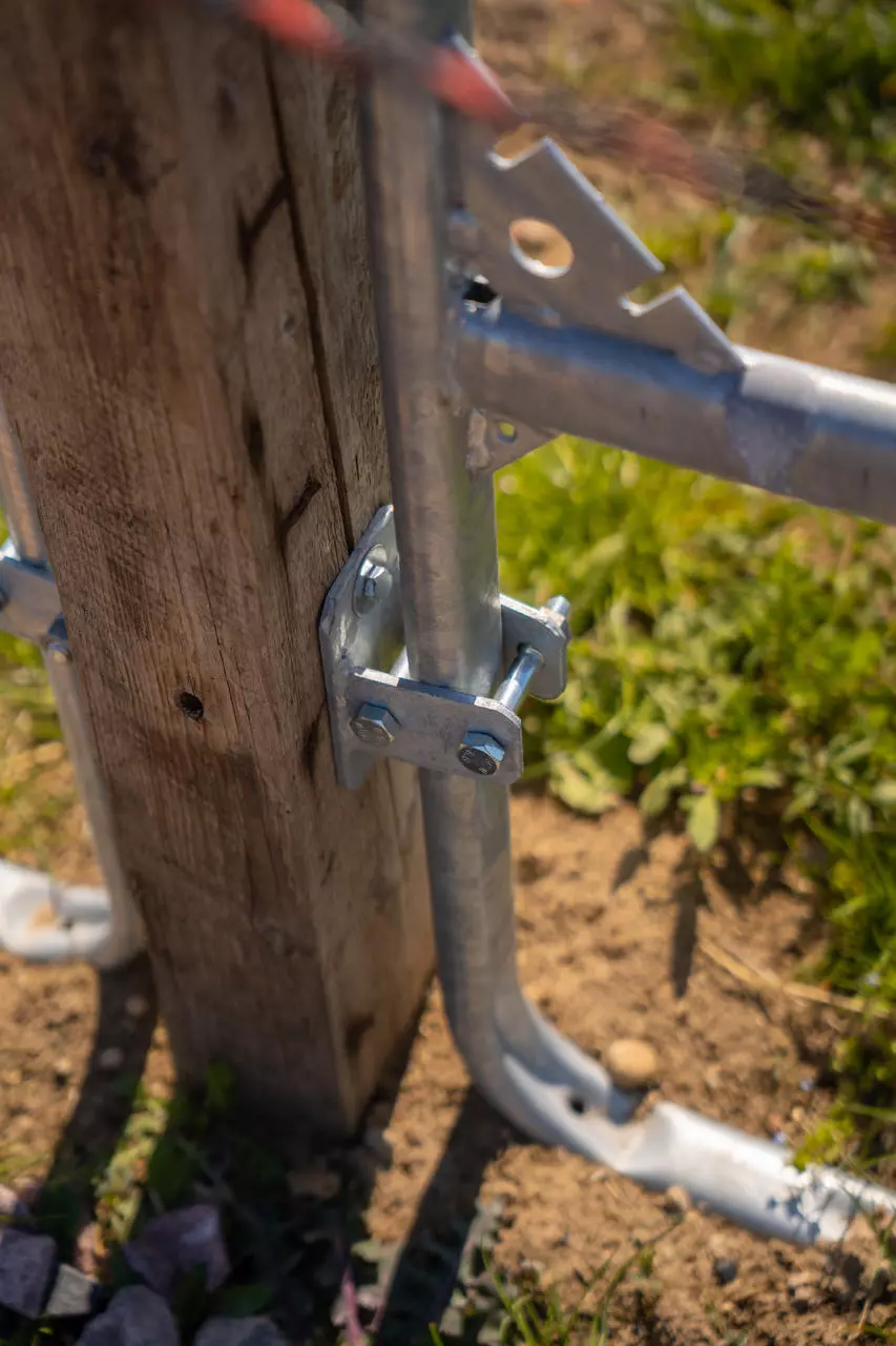 WAHL-FENCE Anschraubteil für Panels - verzinkt
