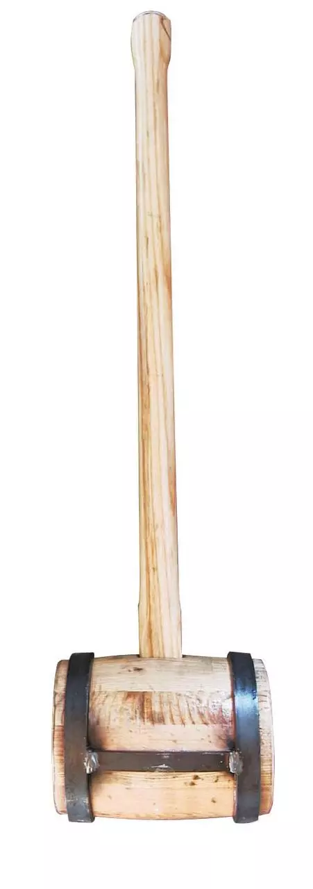 AKO ZAUNSCHLÄGEL aus HOLZ 6 kg AKO ZAUNSCHLÄGEL aus HOLZ 6 kg