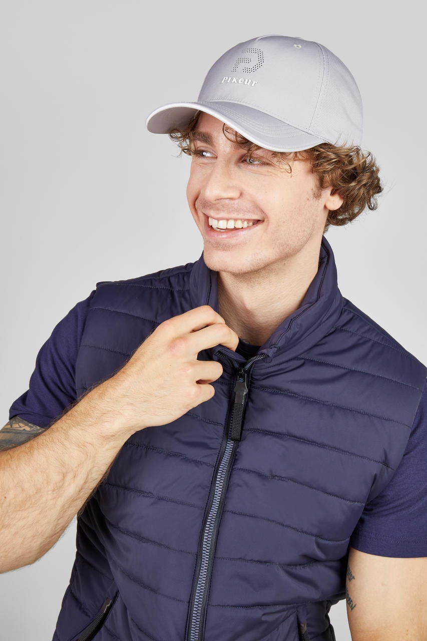 Pikeur Cap Lasercut & Mesh
