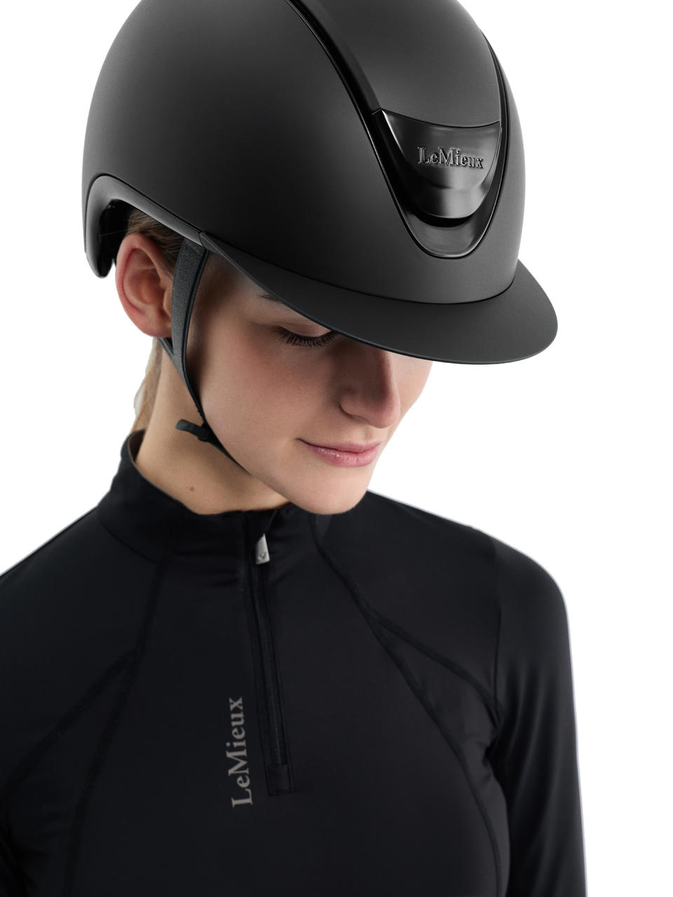 LeMieux Casco Verv® Competition Matte
