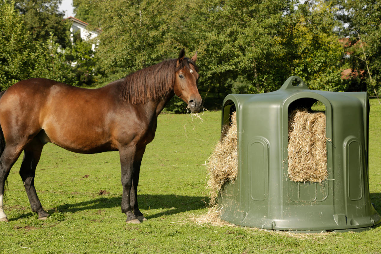 Kerbl Cloche à foin pour balles rondes, 5 ouvertures d'alimentation