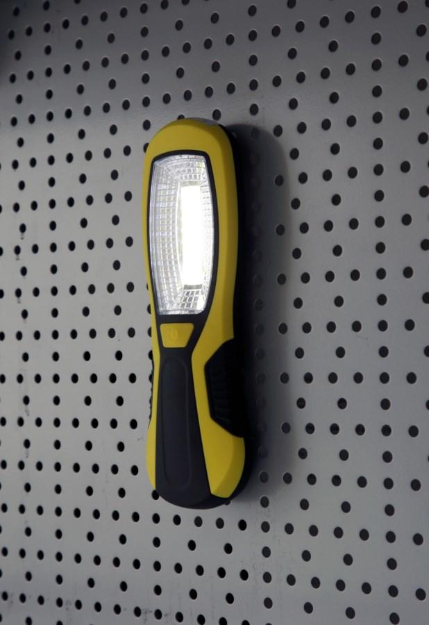 Kerbl LED-Arbeitsleuchte WorkFire