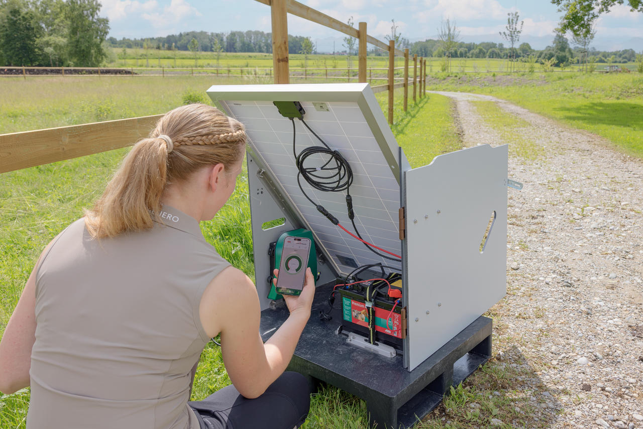 AKO Solarstation L smart