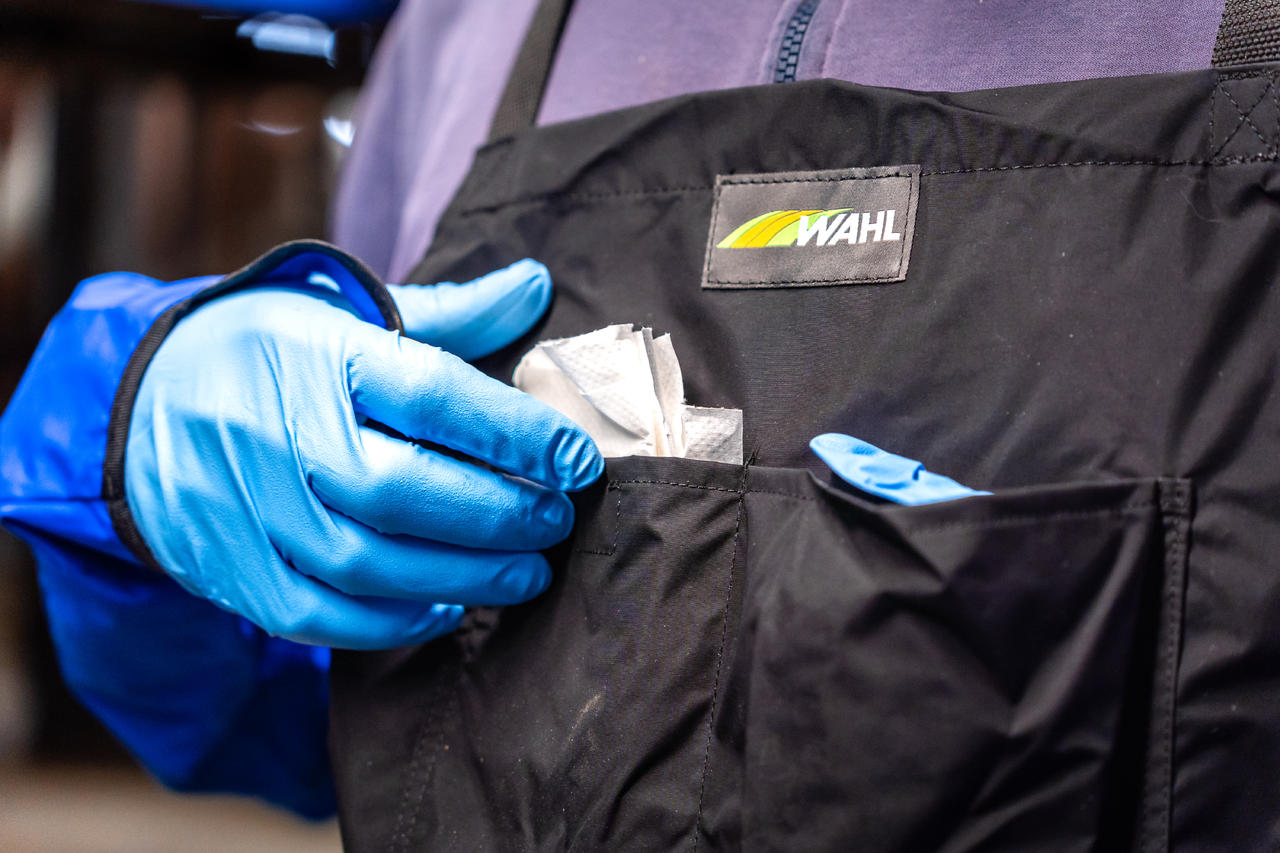 WAHL-Hausmarke MELKERSCHÜRZE SPEZIAL mit Taschen