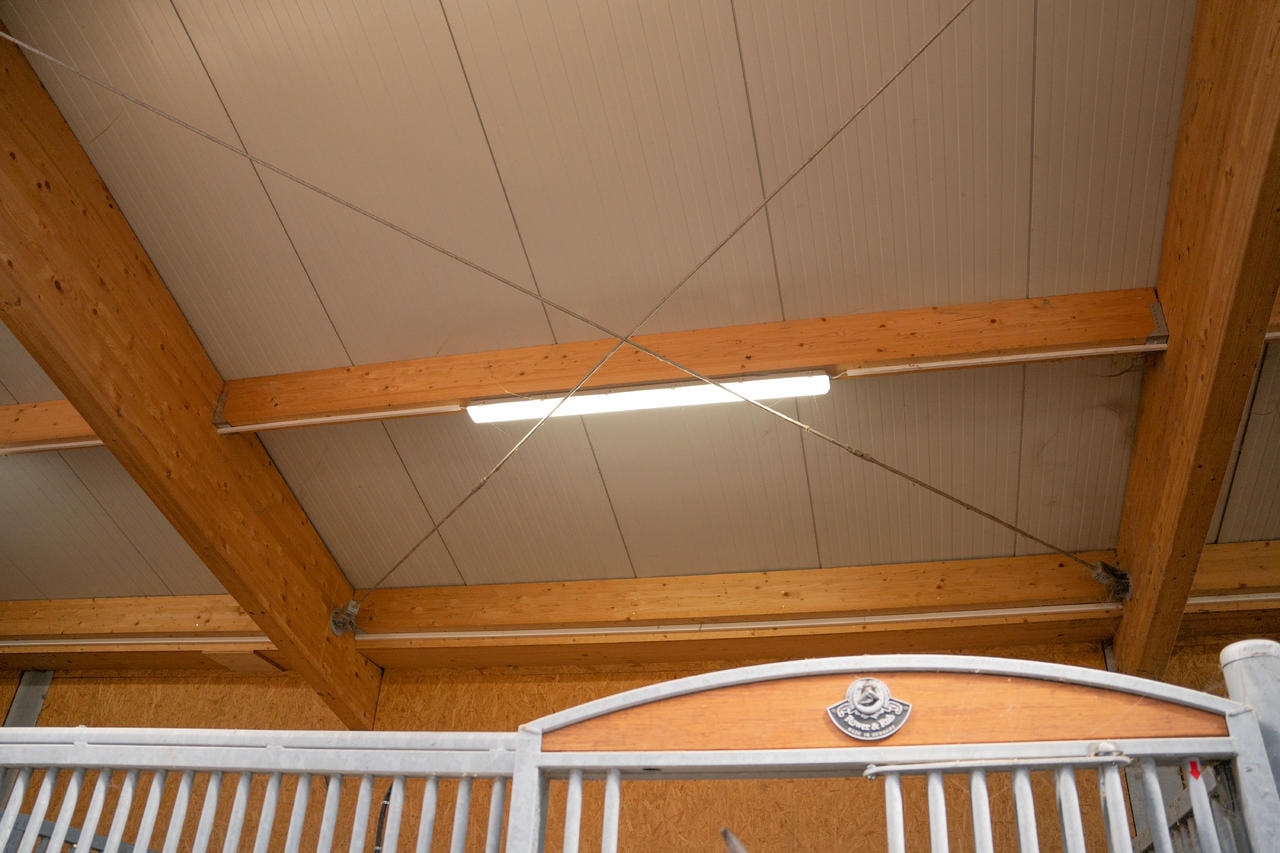 Kerbl Plafone per ambienti umidi per tubi LED
