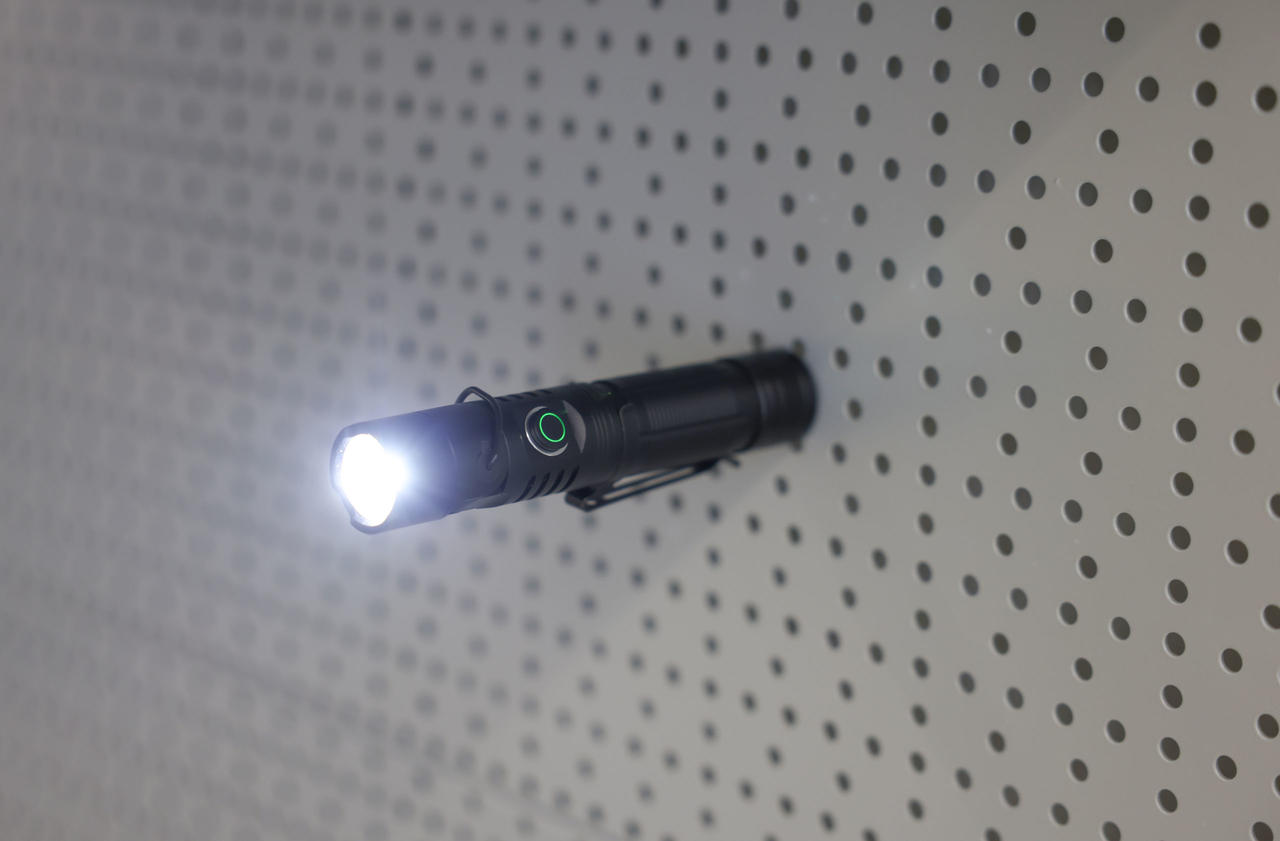 Kerbl LED-Taschenlampe FlexFire 1000