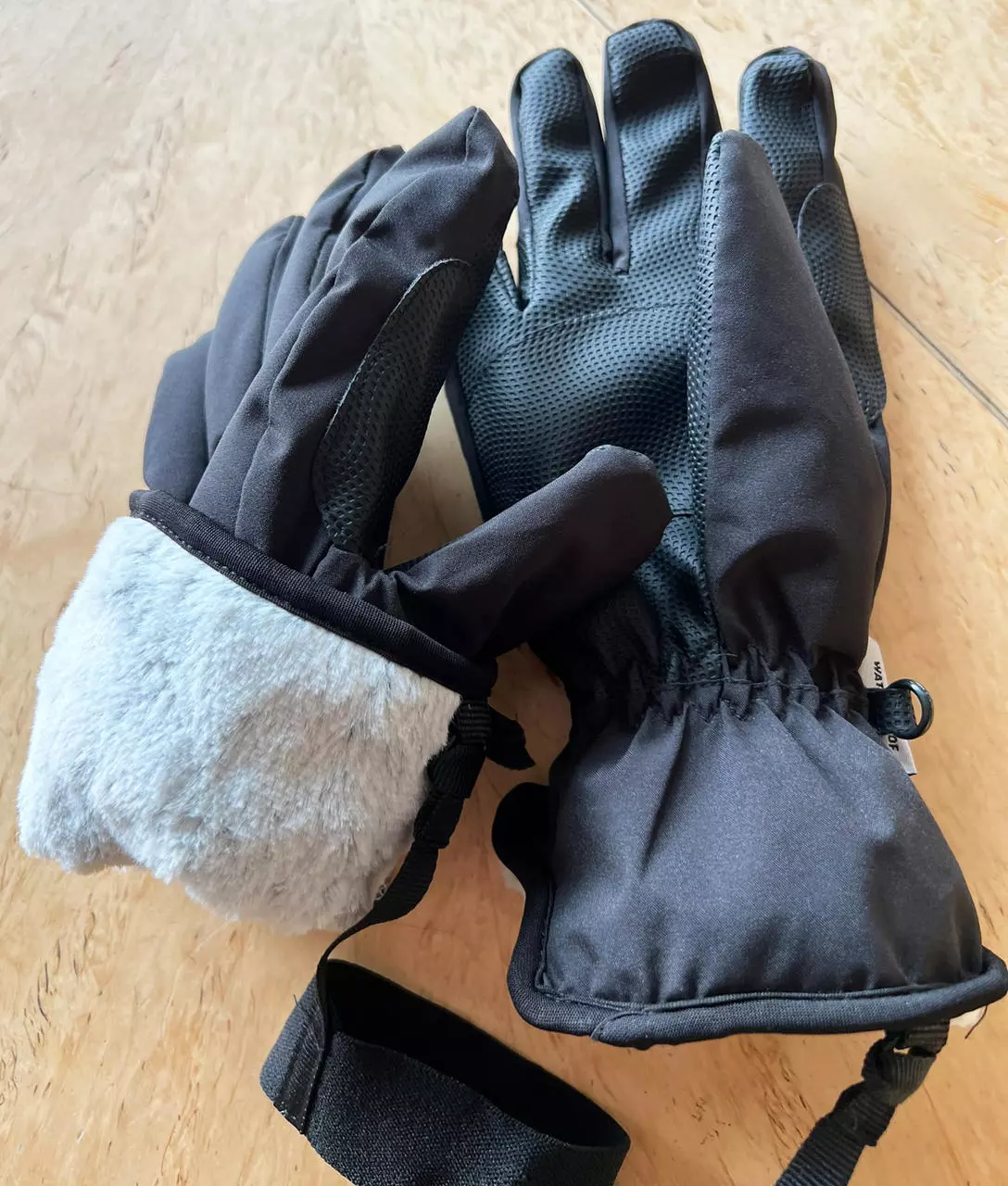 Mountain Horse Heat Glove Junior