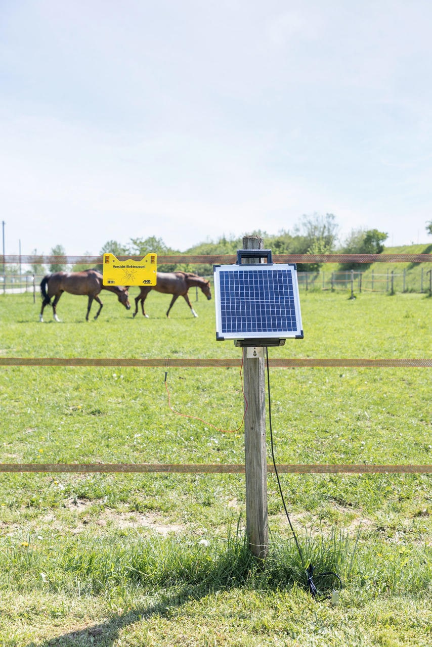 AKO Elettrificatore solare Sun Power S 1500