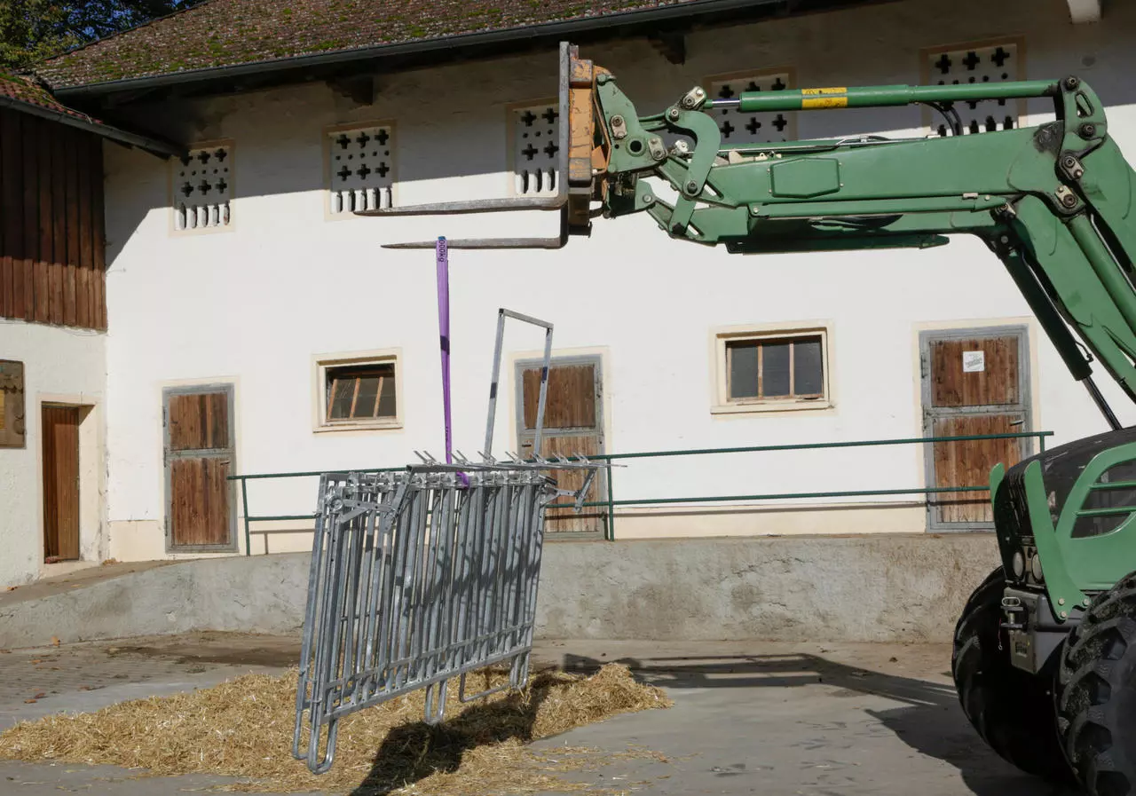 Kerbl CalfHouse Premium XXL mit Umzäunung