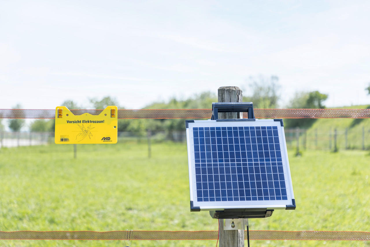 AKO Elettrificatore solare Sun Power S 1500
