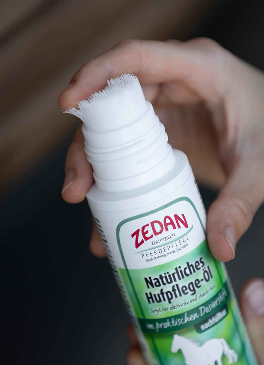 Zedan ® Natürliches Hufplege-Öl